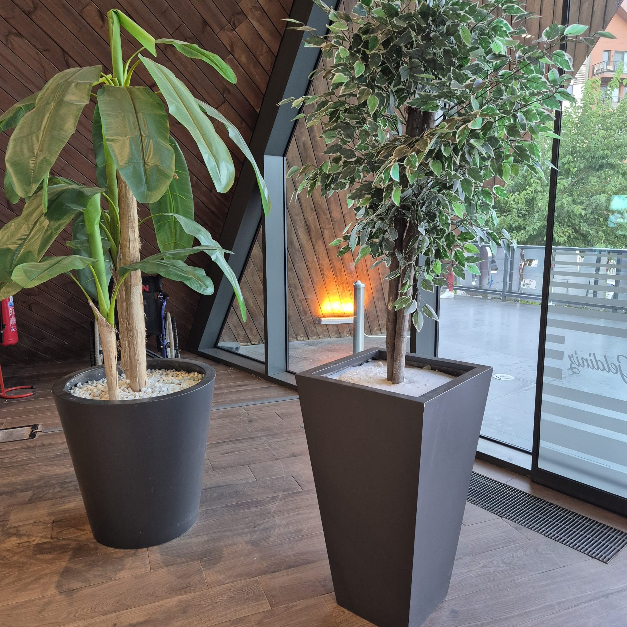 Fiber Saksı Özellikleri Ve Profesyonel Üretim Avantajları