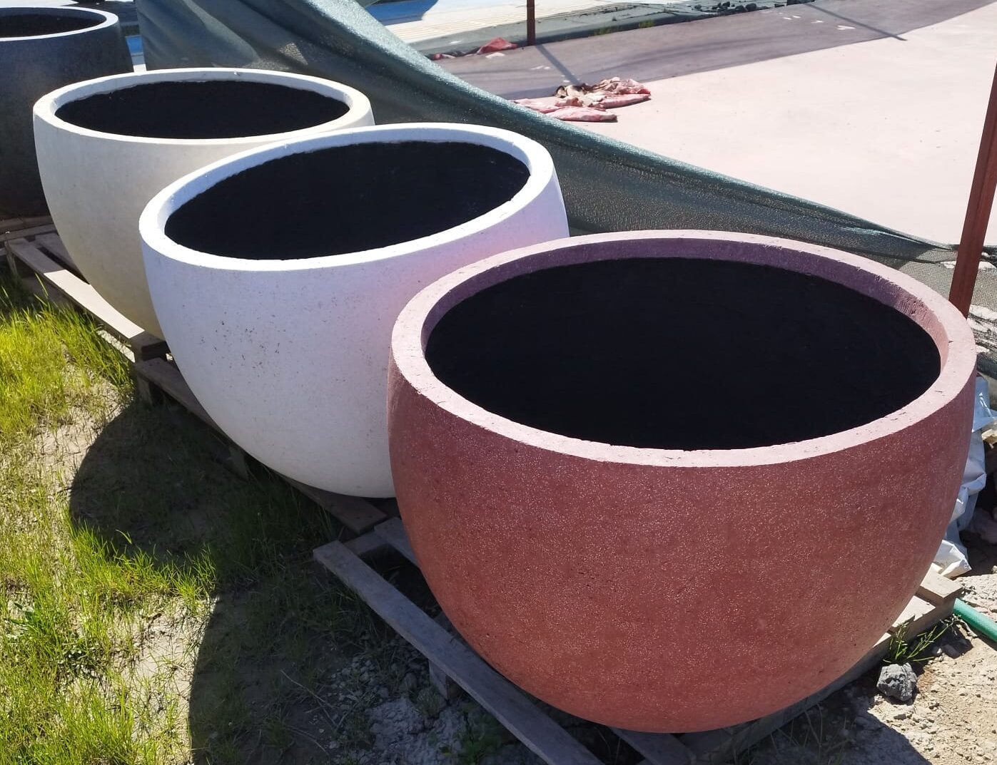 Beton Saksılar Güneşten Nasıl Etkilenir